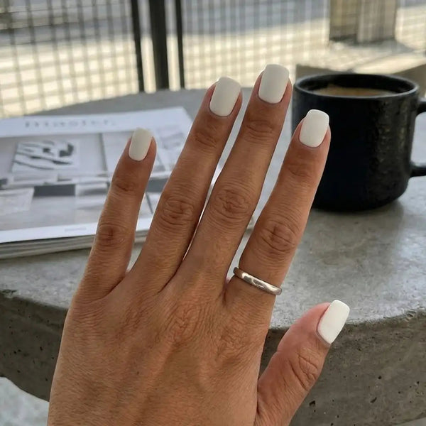 Vernis autocollant : avis, avantages et limites, le bilan honnête