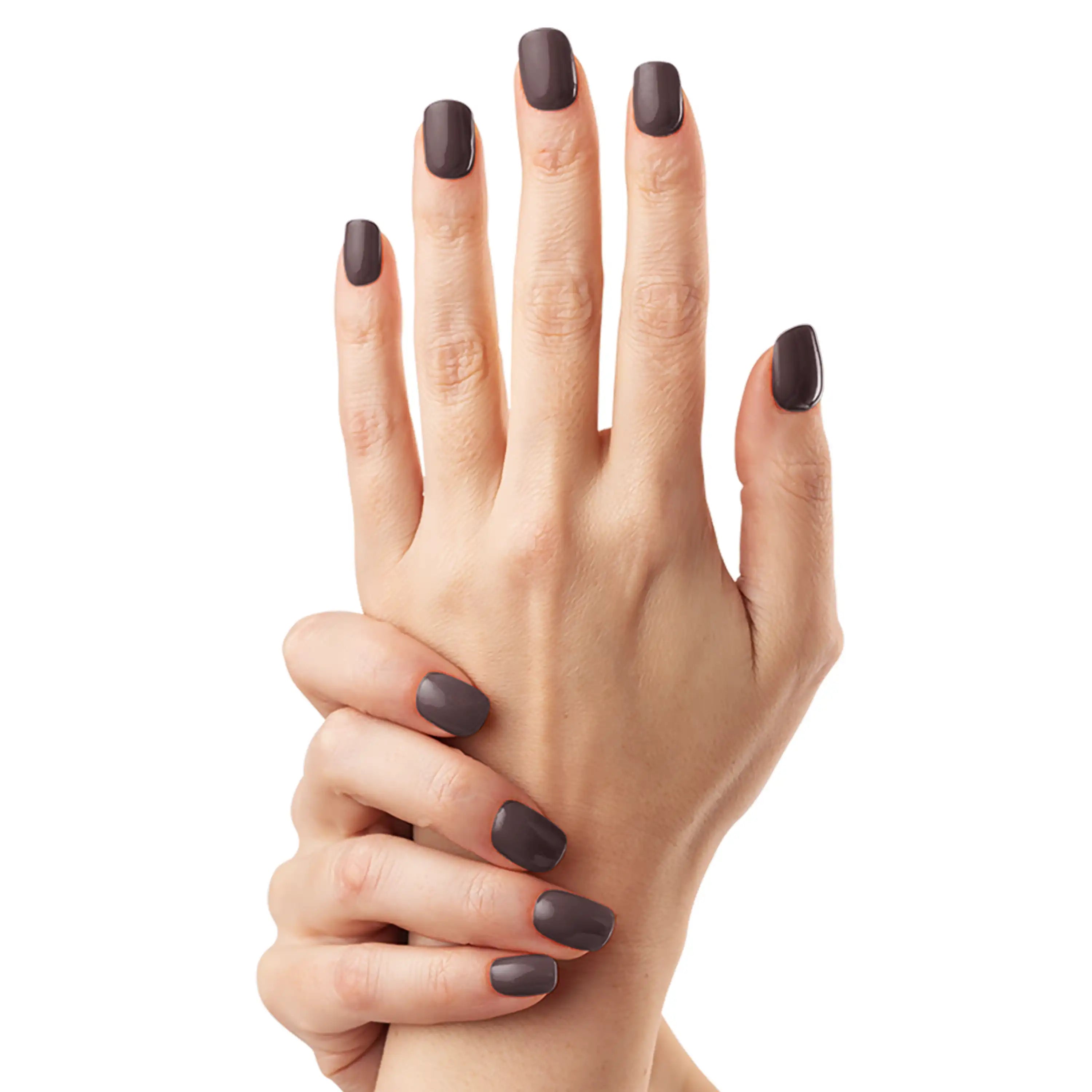 Gel Wraps Glamisu Moka Cendré N°200 – moka taupe cendré brillant sur main claire, fond blanc